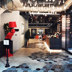 Thinker Hotel